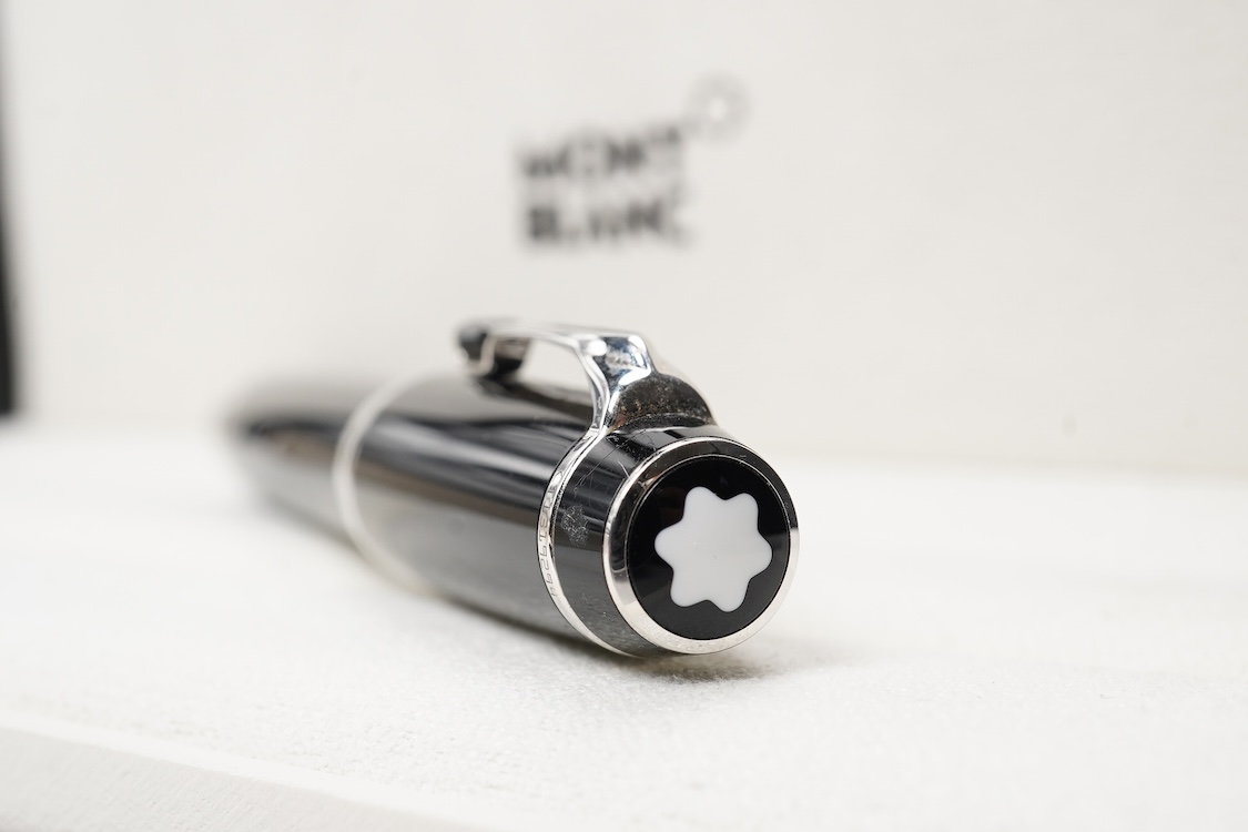 A Montblanc Boheme Noir retractable fountain pen, case with receipt